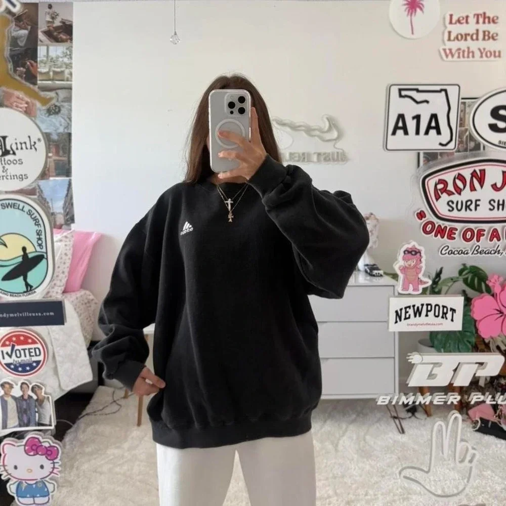 vintage black adidas crewneck sweatshirt‎